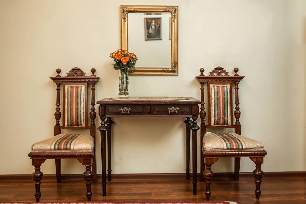 Hotel Napoleon Wroblew (Sieradz) Quarto foto